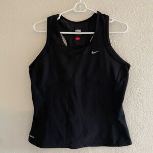 Nike Women's Black Athletic Tank Top with shelf bra XL